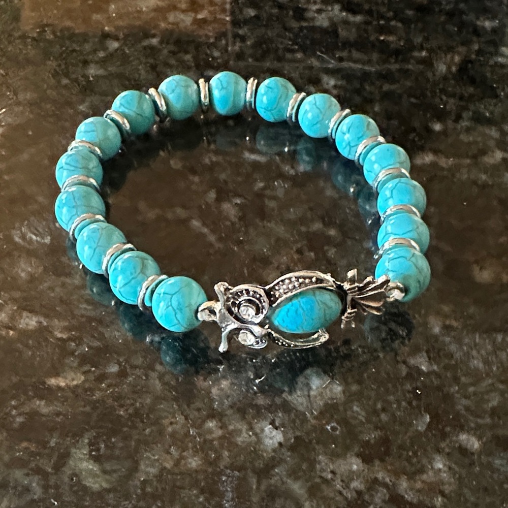 NWOT Owl Bracelet